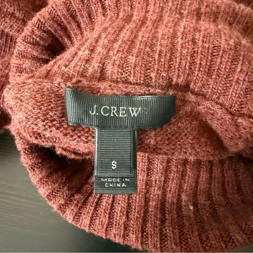 J Crew Sweater Womens Sz S Burgundy Knit Turtleneck Side Slit Wool Blend Preppy